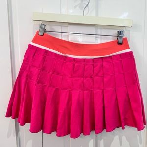 Nike Tennis Golf Pickle Ball Skirt Skort Pink, Orange and white with Ruffles